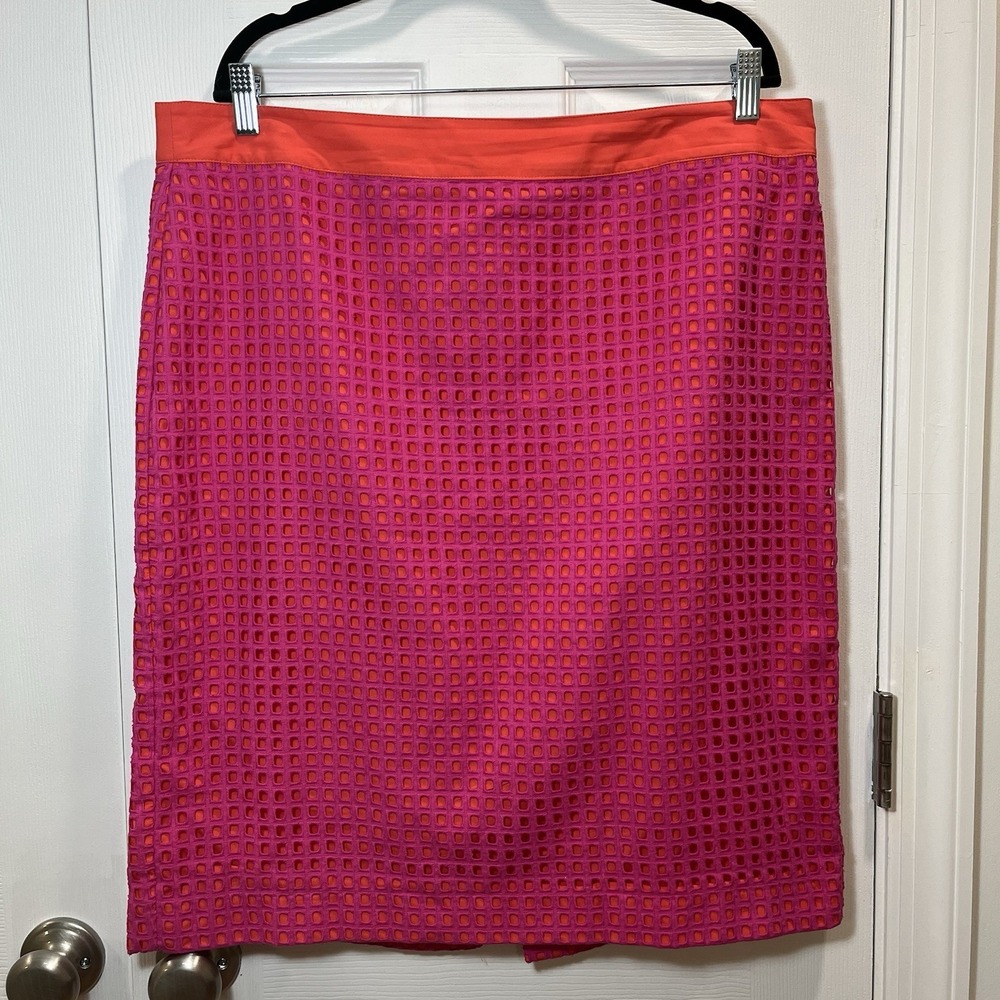Talbots Women Size 16 Fuchsia Pink Eyelet Bright Orange Lining Pencil Skirt
